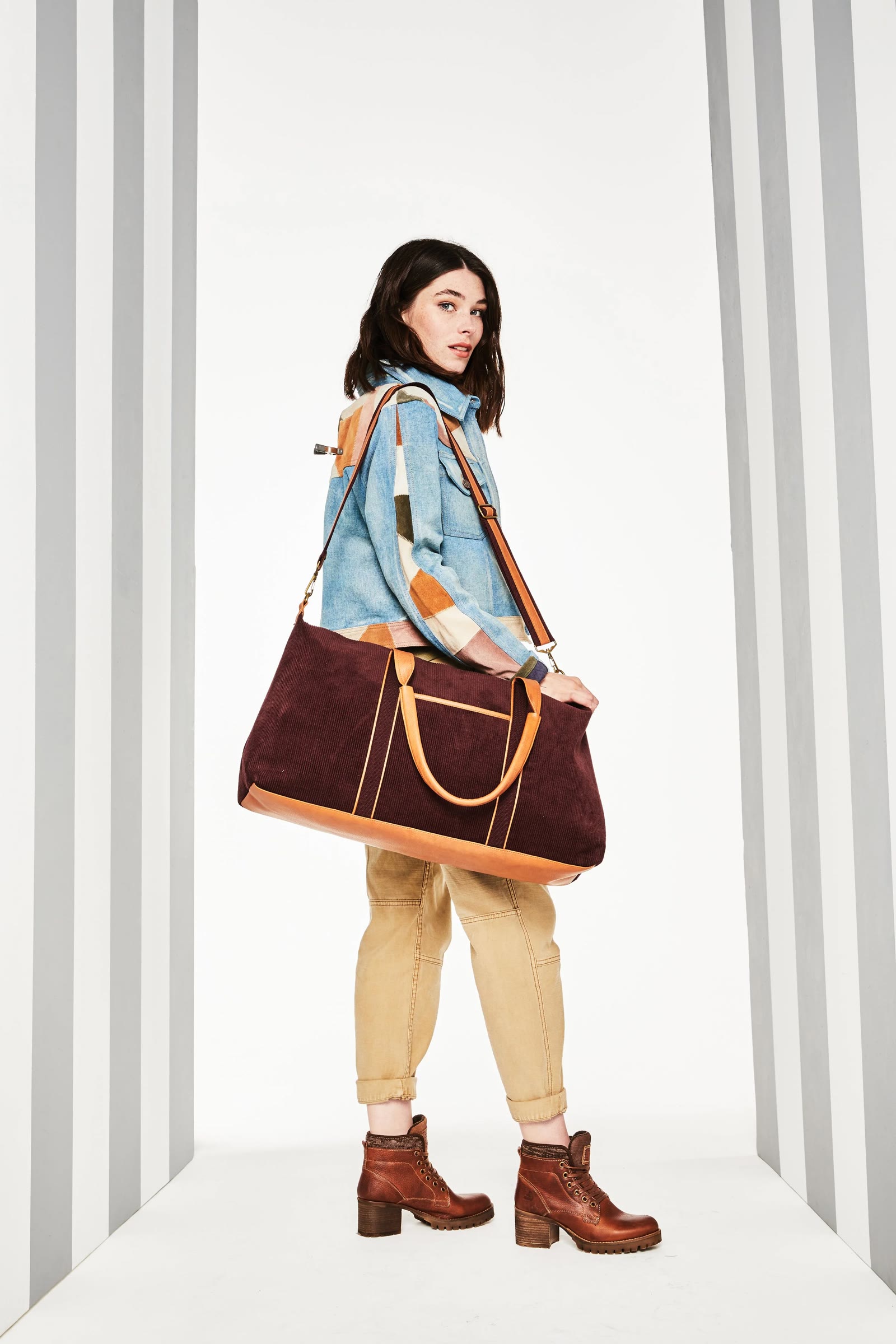 DSW — Multiple Campaigns, photograph 11 of 31