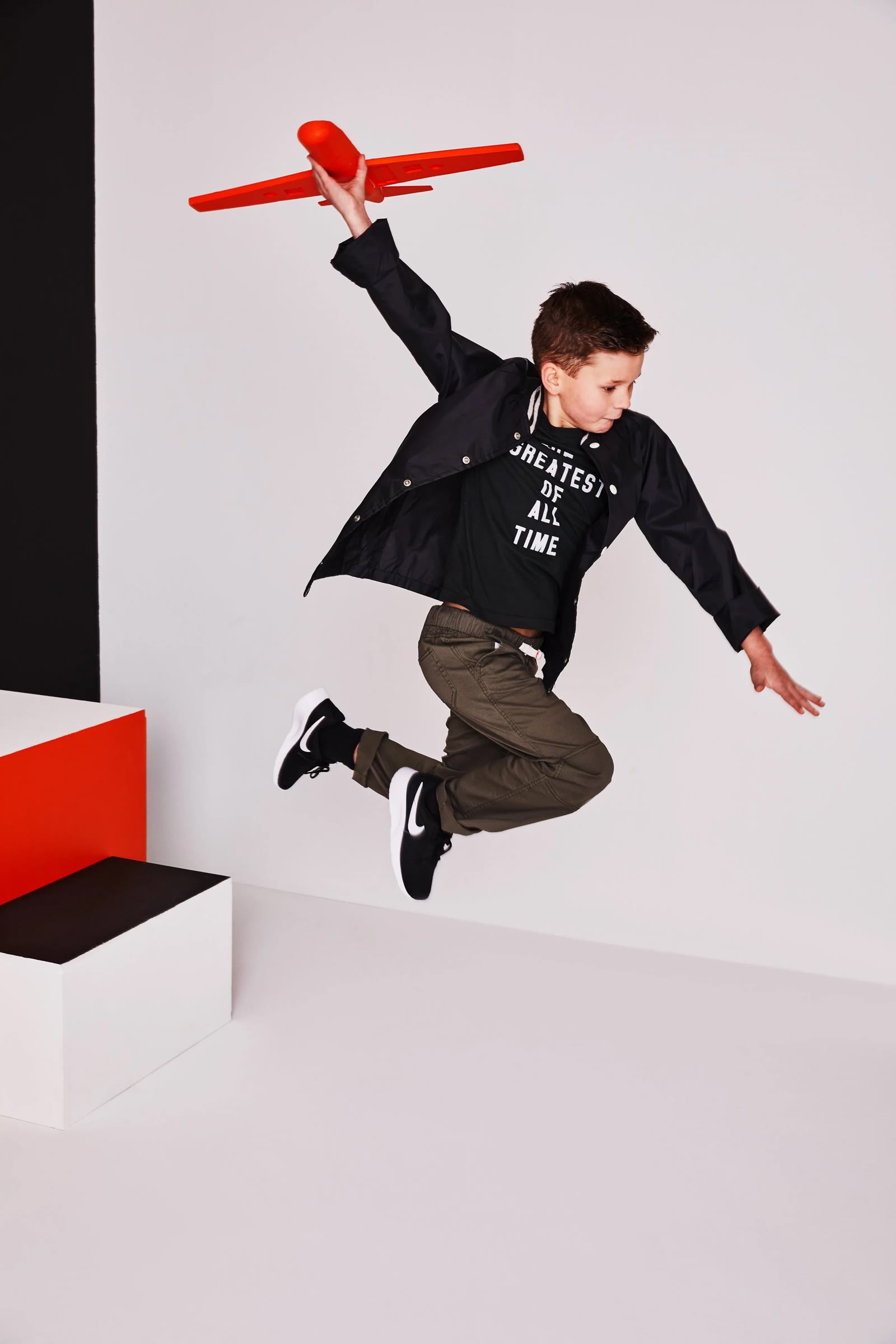 DSW — Multiple Campaigns, photograph 28 of 31