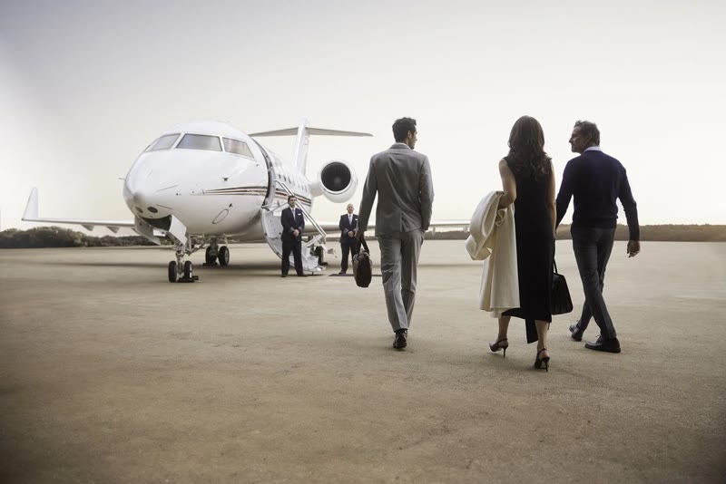 NetJets — Brand, photograph 1 of 11