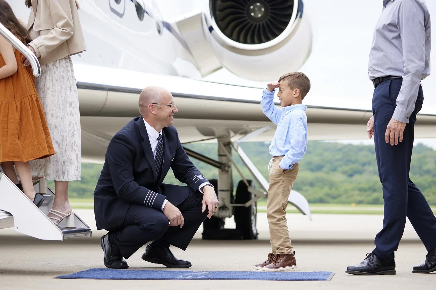 NetJets — Brand, photograph 5 of 11